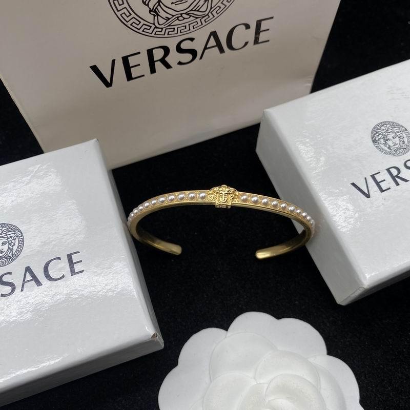 Versace Bracelets 10